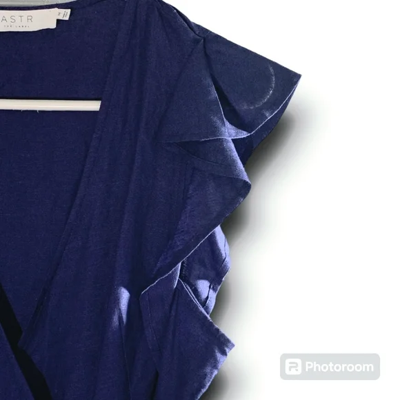 NWOT ASTR the label Euphoria Navy Linen wrap flutter midi dress, size Medium - Picture 6 of 12